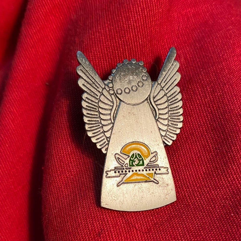Marine Corps 2nd Recruit Training Battalion Angel Lapel Pin